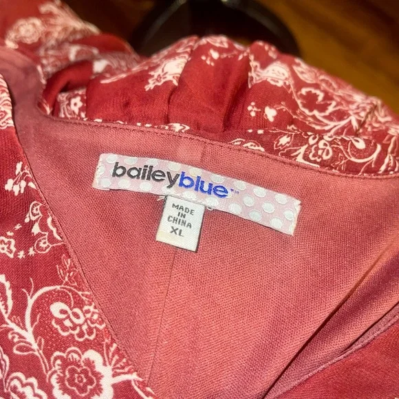 Baileyblue brand Flowy Dress.  SizeXL - Picture 7 of 7